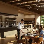 Oya Semesteranläggning (resort)
