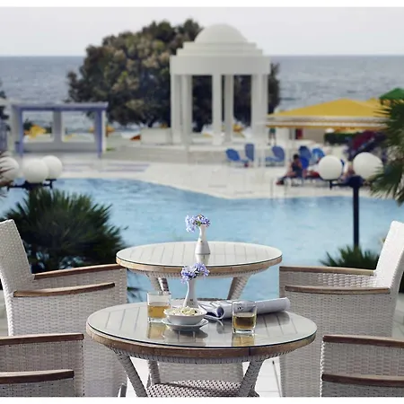 Semesteranläggning (resort) Serita