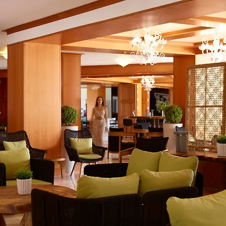 Semesteranläggning (resort) Serita 5*