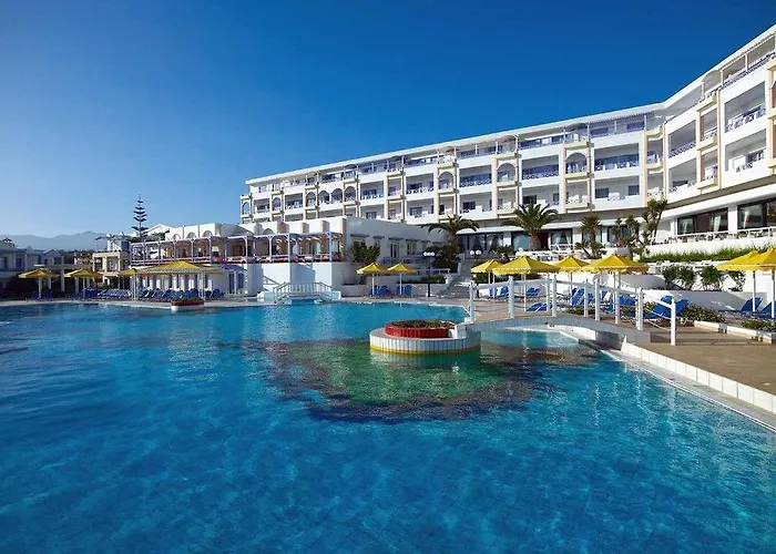 Oya Resort 5*