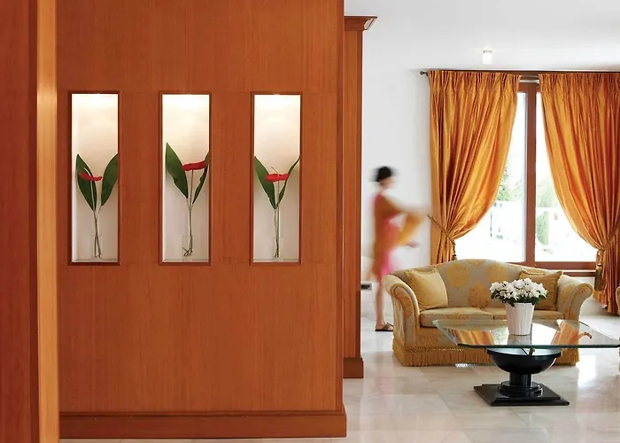 Oya Χερσόνησος